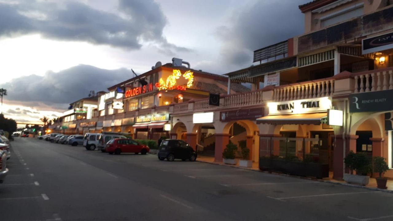 El Paraiso Golf Y Playa Estepona Exterior photo